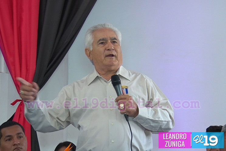 Comando Rigoberto López Pérez comparte con muchachos y muchachas de la Juventud Sandinista