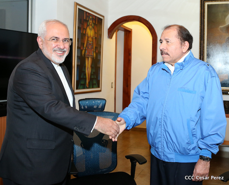 Comandante Daniel Ortega se re&uacute;ne con Canciller de Ir&aacute;n