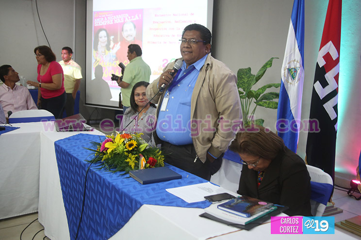 Comunidad educativa identifica desafíos y asume nuevos compromisos para fortalecer calidad de la enseñanza