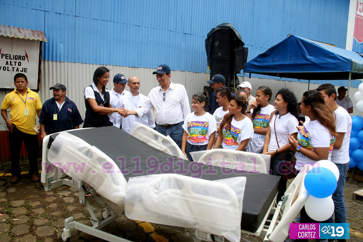 EPN garantiza mejores condiciones para los usuarios del Puerto Arlen Siu