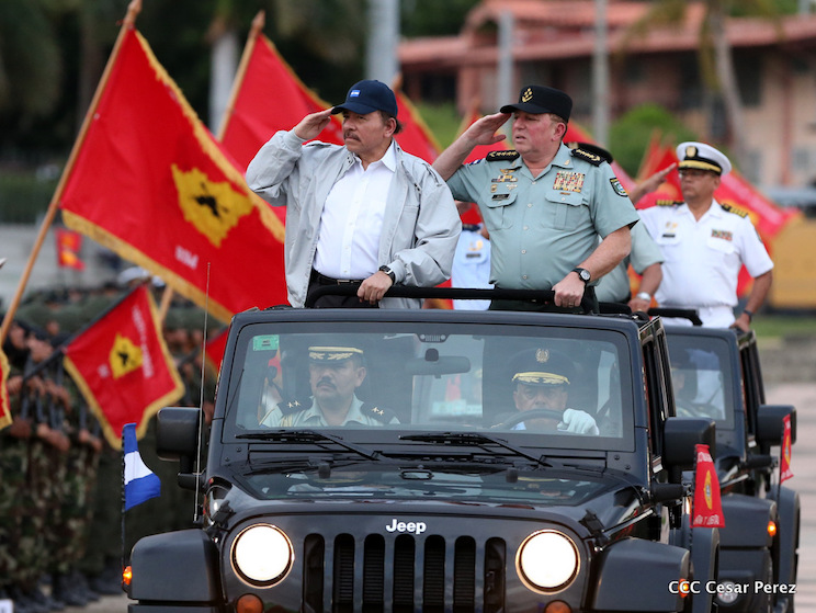 Desfile Militar 2016