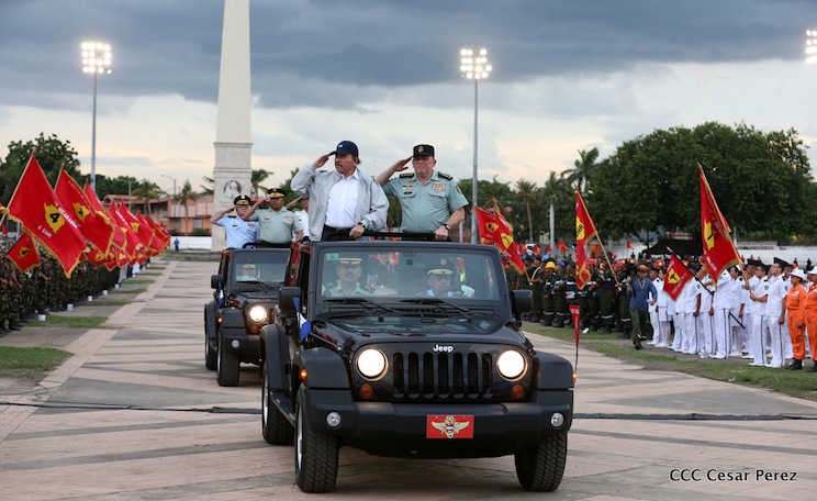 Desfile Militar 2016