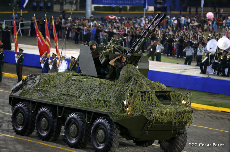 Desfile Militar 2016
