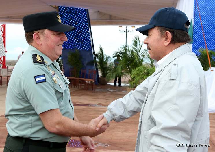 Desfile Militar