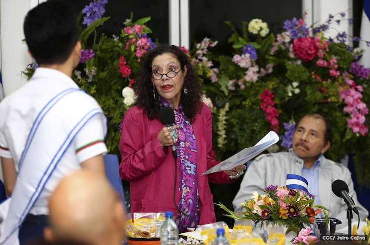 Compa&ntilde;era Rosario: Con educaci&oacute;n nos vamos liberando de la pobreza