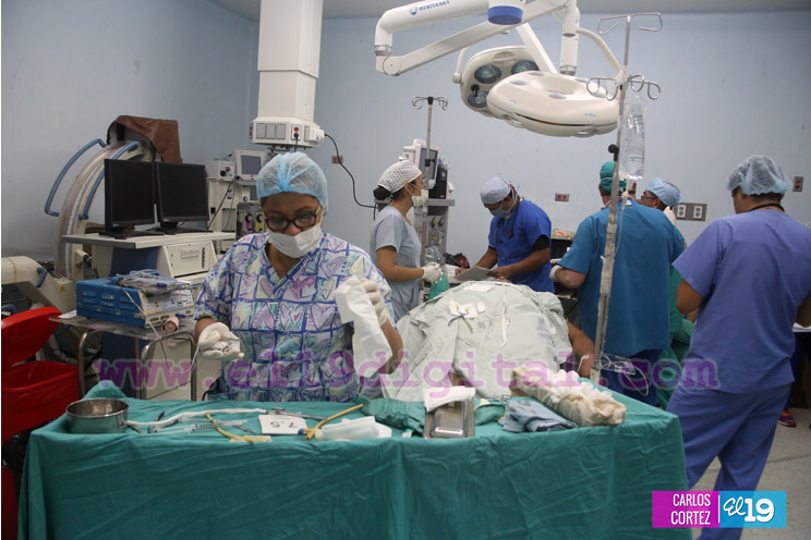 Minsa restaura salud a pacientes de Maxilofacial