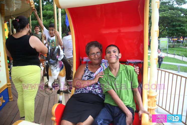 Nuevos juegos en el Parque Luis Alfonso Vel&aacute;squez