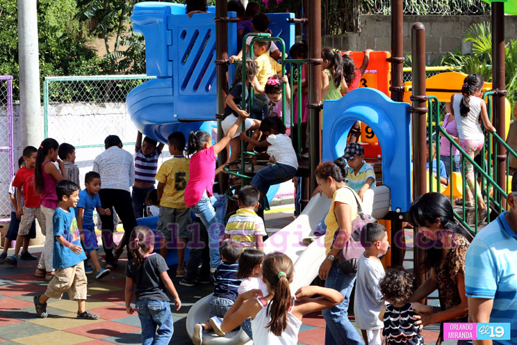 Habitantes de &ldquo;Los Sol&iacute;s&rdquo; ya tiene un parque para disfrutar en familia
