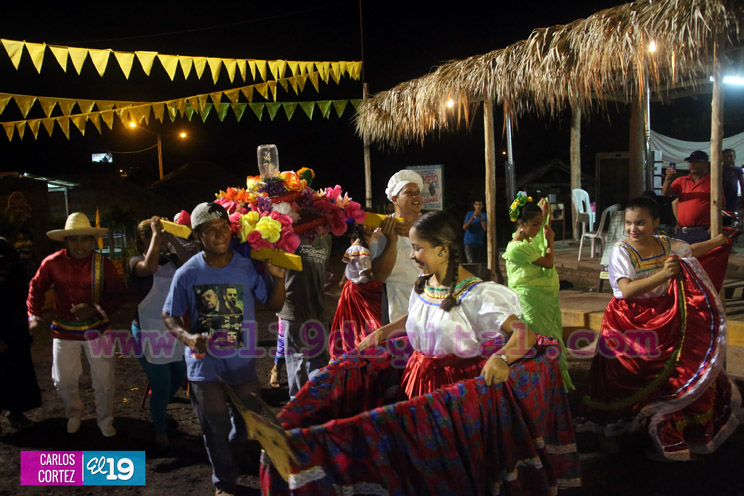 Colorido y tradici&oacute;n en la Feria Agostina del Parque Nacional de Ferias