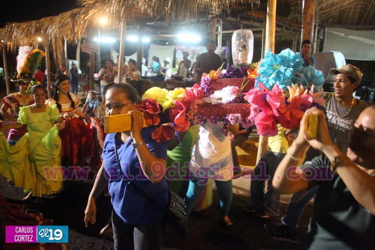 Colorido y tradici&oacute;n en la Feria Agostina del Parque Nacional de Ferias