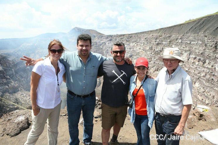 Sam Cossman concluye primer descenso a la Zona Cero del Volcán Masaya