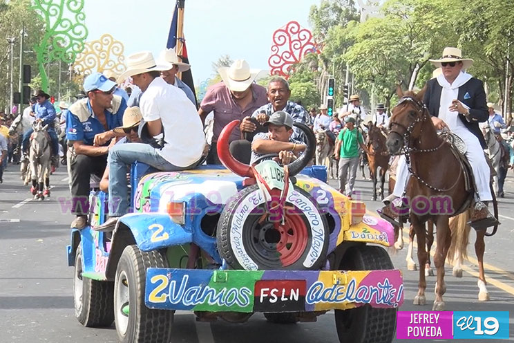 Desfile H&iacute;pico de Managua dedicado a Santo Domingo de Guzm&aacute;n