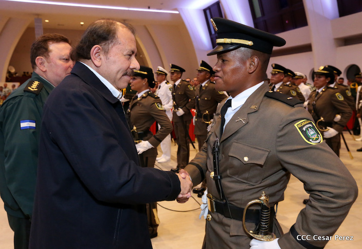 Graduaci&oacute;n