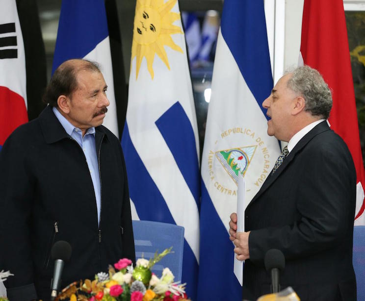 Embajadores