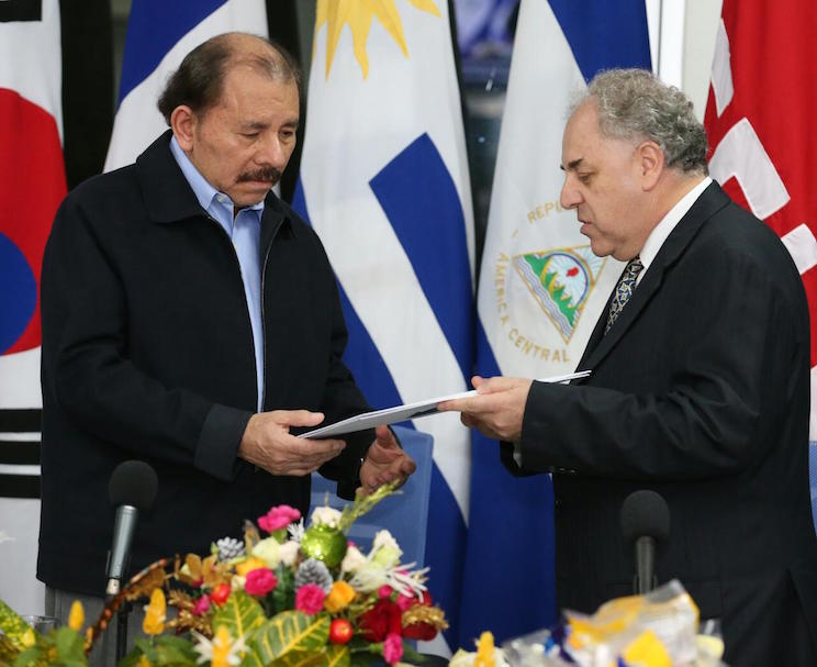 Embajadores