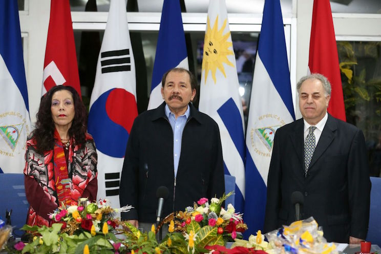 Embajadores