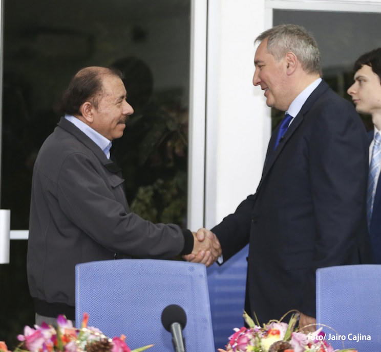 Dmitri_Rogozin