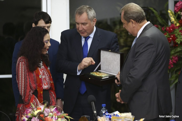 Dmitri_Rogozin