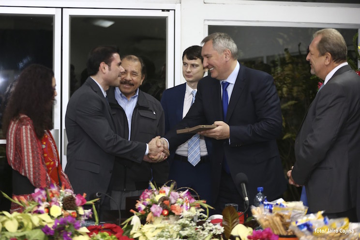Dmitri_Rogozin