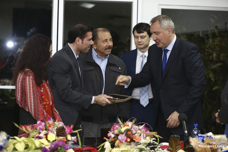 Dmitri_Rogozin