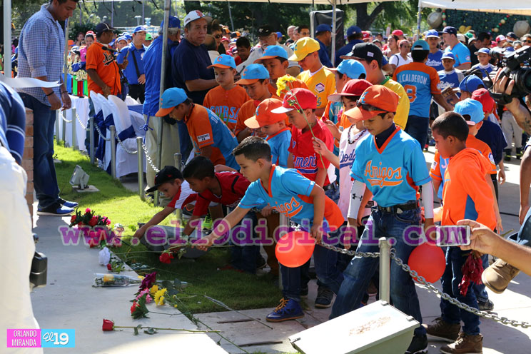 Roberto_Clemente