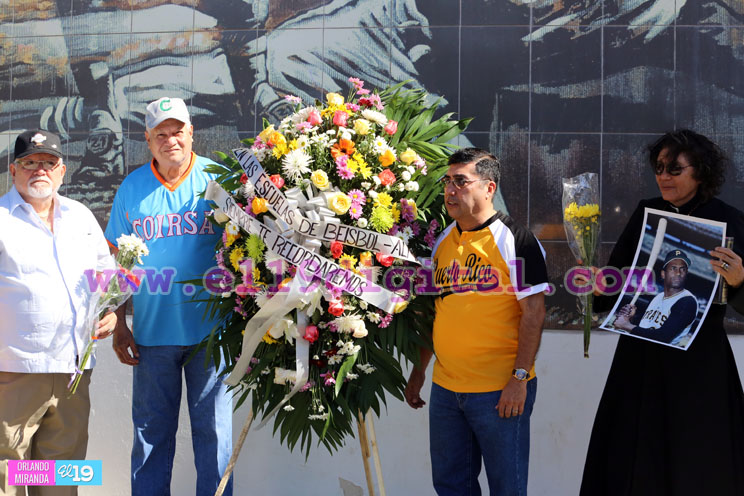 Roberto_Clemente