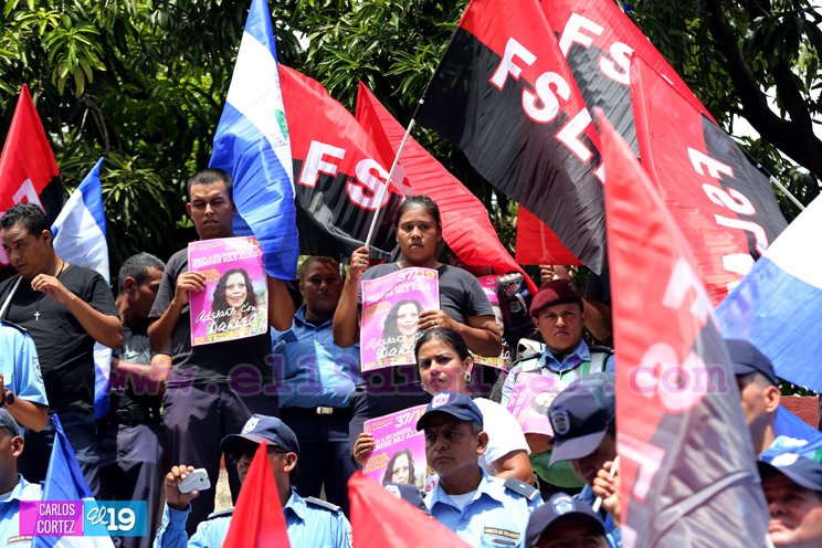 Policía Nacional saluda el 37/19