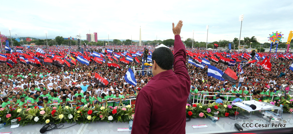 Nicolás Maduro en Plaza La Fé en Managua