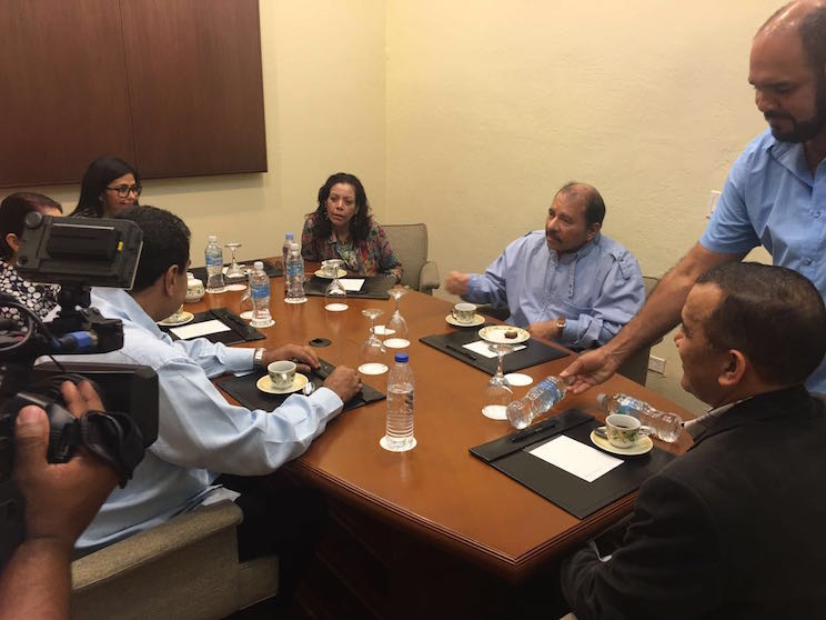 Daniel y Rosario sostuvieron encuentro con el Presidente Nicol&aacute;s Maduro