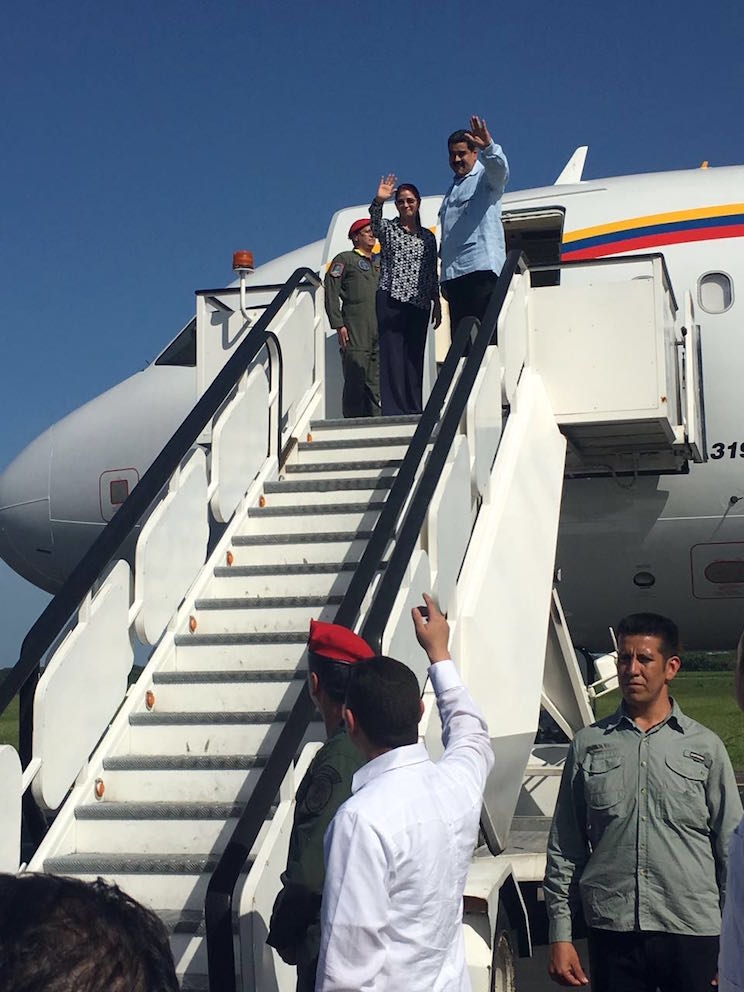 Despedida a Nicol&aacute;s Maduro en Aeropuerto Augusto C. Sandino