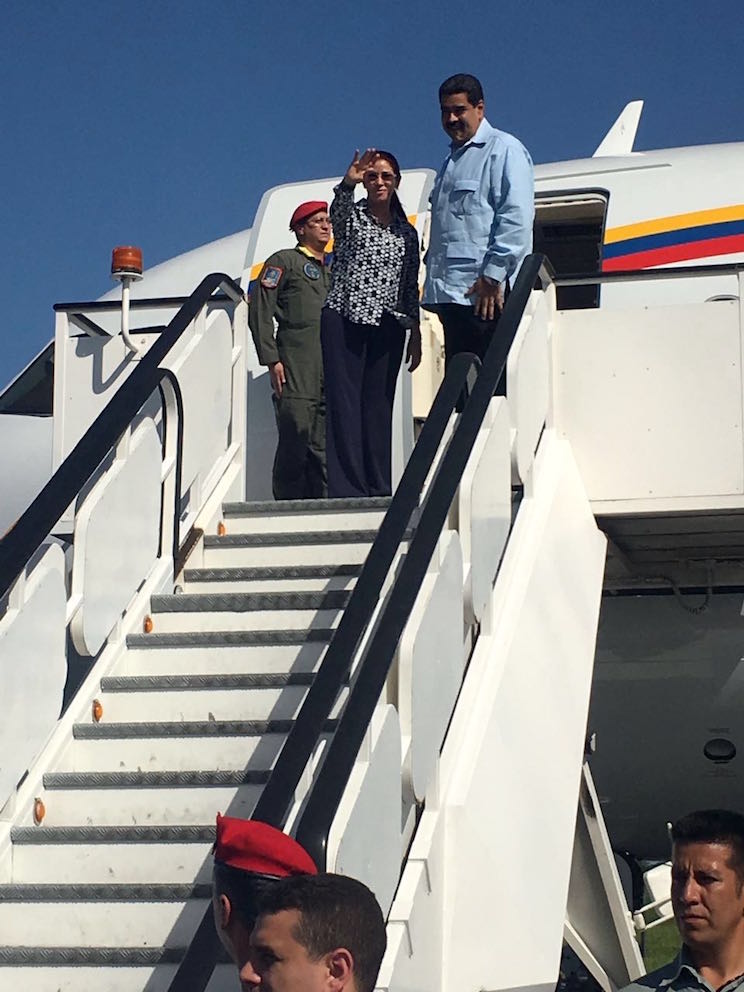 Despedida a Nicol&aacute;s Maduro en Aeropuerto Augusto C. Sandino