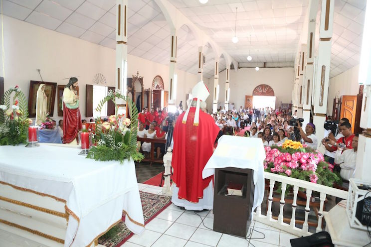 Cardenal Leopoldo Brenes, Misa Santiago Ap&oacute;stol en Carazo