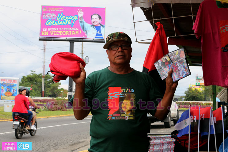 Comerciantes reportan buenas ventas este 19 de Julio