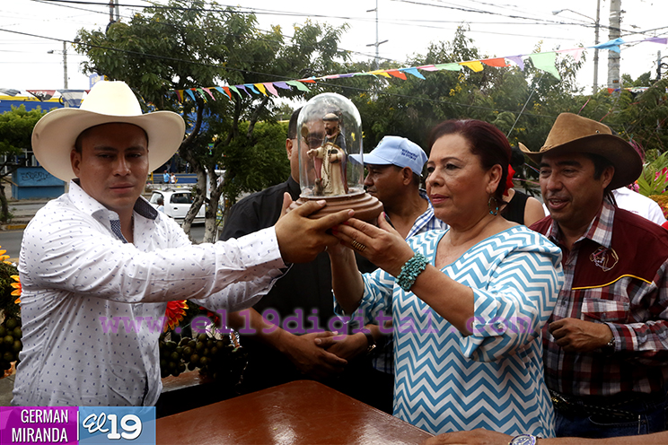 Bendicen el Barco de Santo Domingo de Guzm&aacute;n