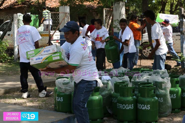 Intensa entrega de miles de cocinas en comunidades de Chinandega tras terremoto