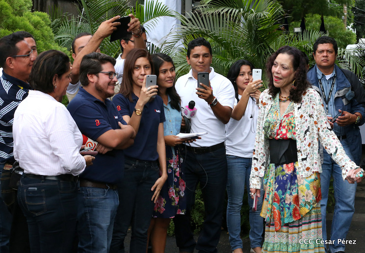 Daniel y Rosario participan del proceso de verificaci&oacute;n ciudadana en Nicaragua