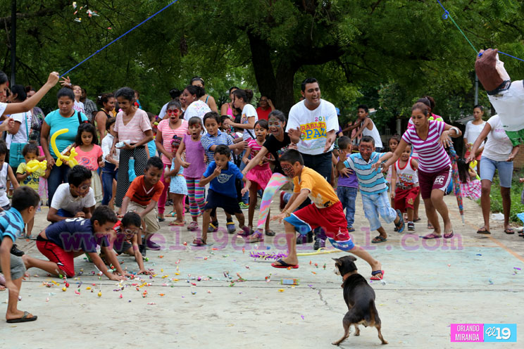 Carlos Fonseca vive en los deseos de más y mejor educación en Nicaragua