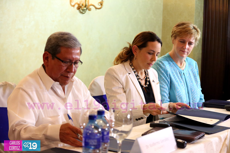 Sinapred y Pacific Disaster Center firman convenio de entendimiento