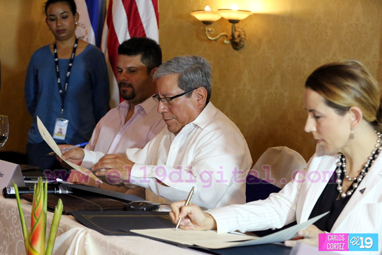Sinapred y Pacific Disaster Center firman convenio de entendimiento