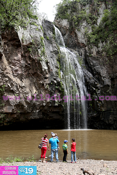 Salto de la Estanzuela, Estel&iacute;