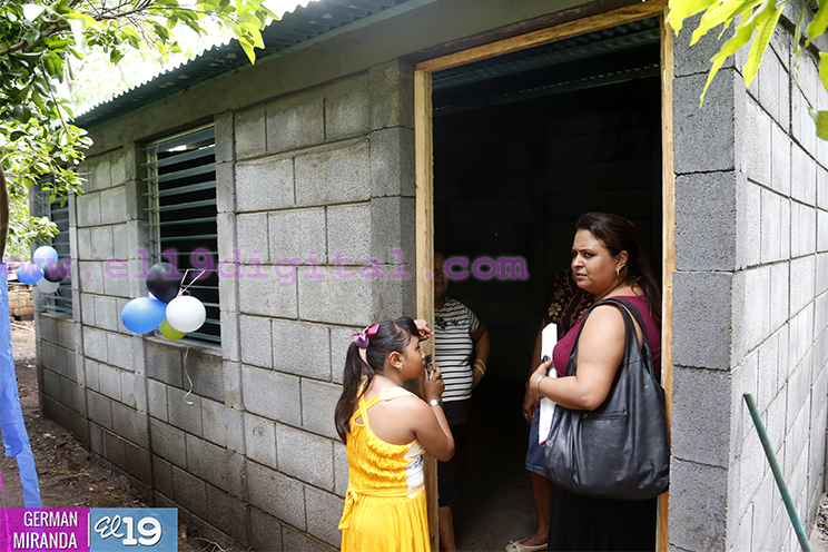 Buen Gobierno entrega de m&oacute;dulos habitacionales a familias de Valle Gothel de Nindir&iacute;