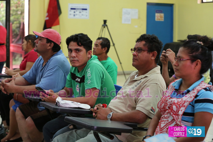 Comerciantes del Mercado Oriental participan de asambleas de reflexi&oacute;n