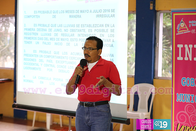 Gobiernos locales conocen Plan de Ciclo Productivo 2016/2017 y Mapa Nacional de Producci&oacute;n