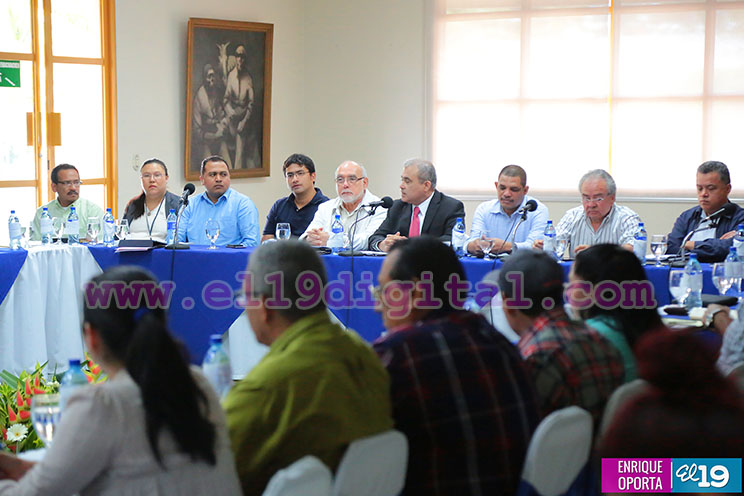 Presentan Plan del Ciclo Productivo 2016/2017