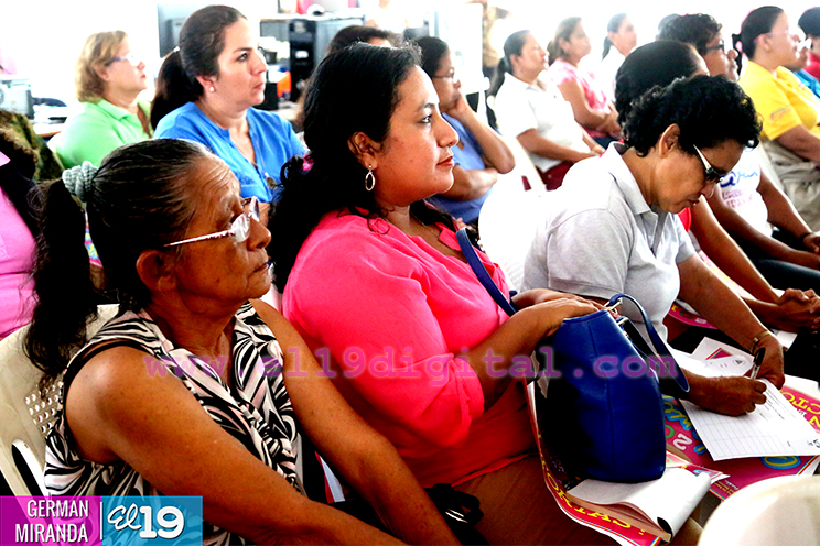 Madres profesionales destacan pol&iacute;ticas de g&eacute;nero y espacios conquistados gracias al Buen Gobierno