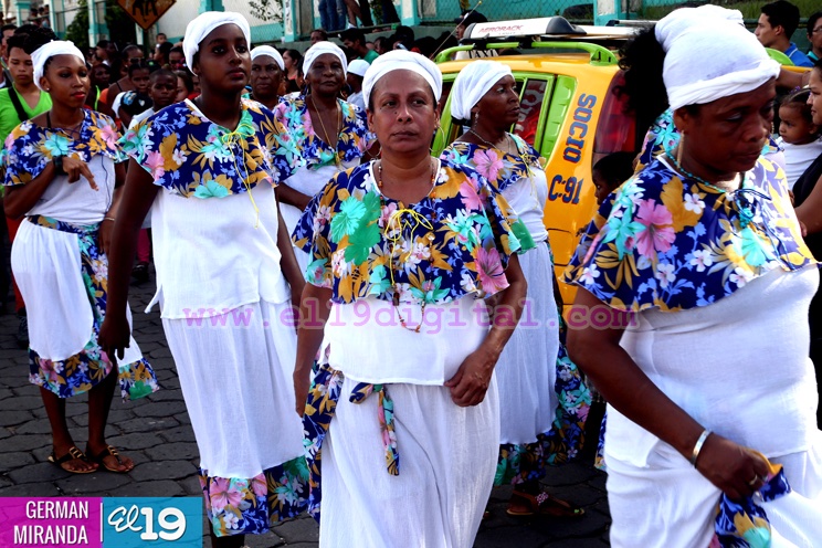 Carnaval en Bluefields: Música, color y tradición en las alegres comparsas del Palo de Mayo