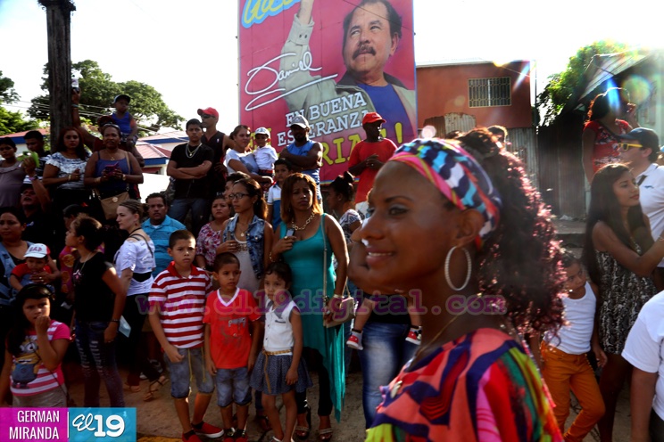 Carnaval en Bluefields: Música, color y tradición en las alegres comparsas del Palo de Mayo