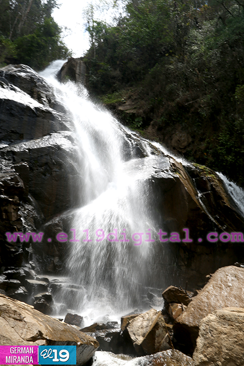 Cascada El Rosario, en Murra, Nicaragua