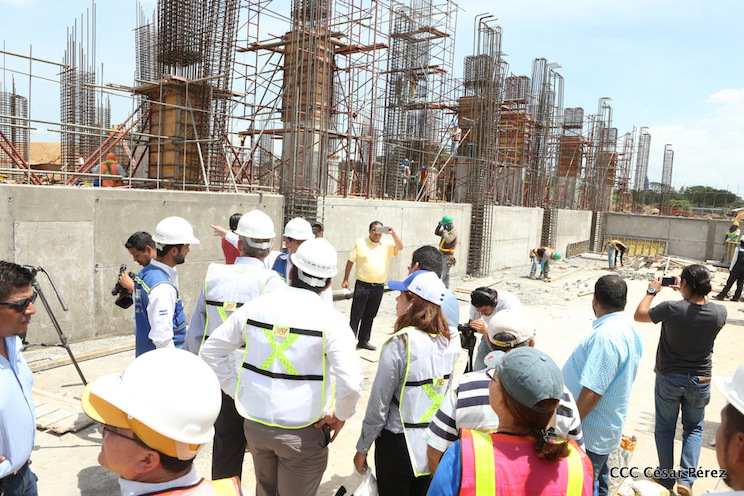 Avanza construcci&oacute;n de Estadio Nacional de B&eacute;isbol