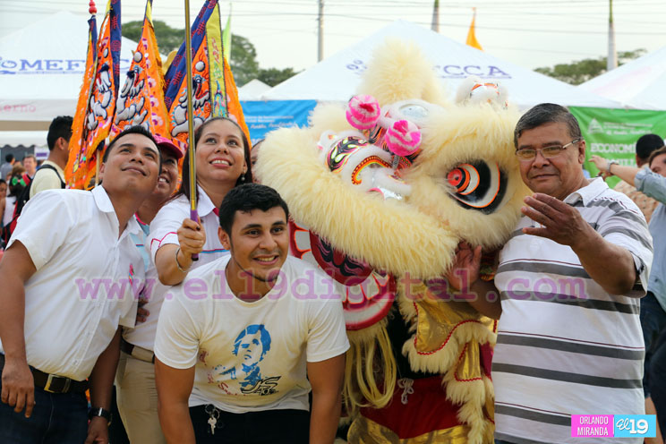Naciones del mundo convergen en Puerto Salvador Allende para celebrar la diversidad cultural
